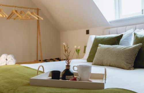 Luxury 2 BD with Free Parking & WIFI, Near Train Station and Stockport Hospital - Foto 17