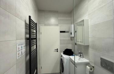 Freshly renovated City Apartments Essen KITCHEN WIFI near Düsseldorf Airport - Foto 7