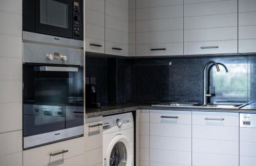 Boutique Saline Apartments - Blue - Photo 16