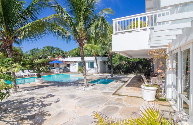 Harmoniosa Mansão com 7 Suítes Ferradura - Foto 42