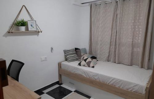 Apartamentos AR Gandía - Photo 5
