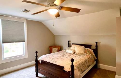 Historic Home in Downtown Greer Shop Eat & Sleep - Photo 34