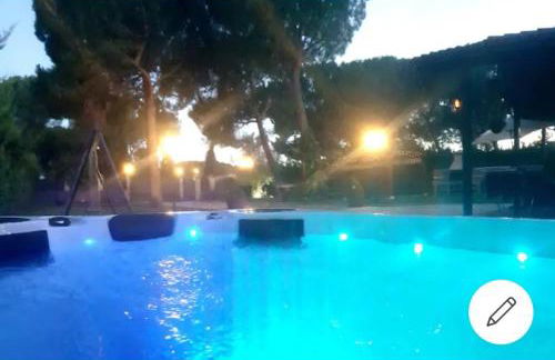 "Pequeño Paraiso" Cabaña con Jacuzzi y piscina privada - Foto 12