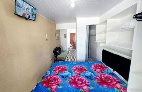 Kitnet Aconchegante com Varanda e Cozinha - Foto 8