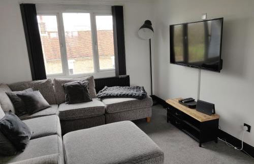 Riverside Park Penthouse Apt 1BR Parking St Neots - Foto 13