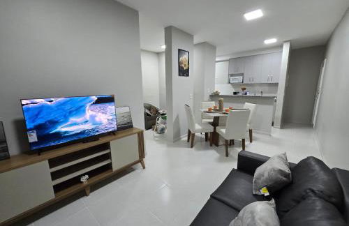 Lindo Apto - 3 Qts Climatizados - Shows no Mangueirão - Acesso ao Shopping - Foto 17