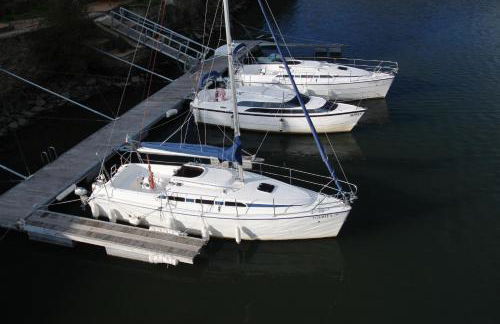 Douro Yacht Charter & Bungalows - Foto 25