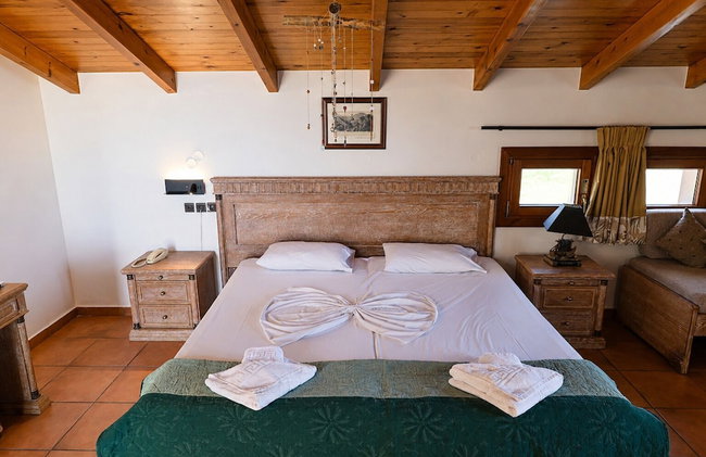Mylos Hotel Apartments - Photo 73