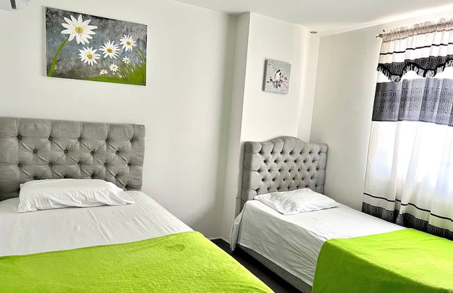 Apto Super Cómodo al Norte de la Ciudad - Foto 13