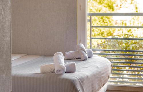 Séjour Cosy - 5 min Aéroport Orly - Parking Privée & Terrasse - Foto 7