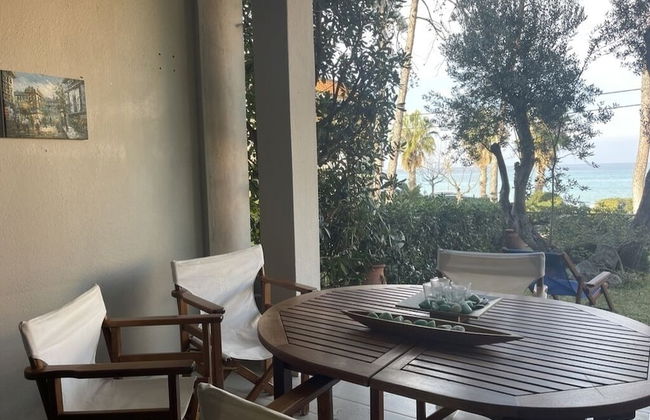 Stay at Beachfront Villa Lilia in Pefkohori, Halkidiki for a Dreamy Vacation - Foto 32