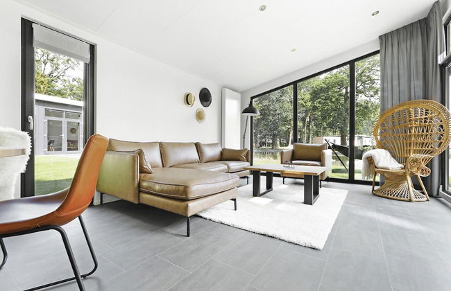 Modern Chalet With a Smart TV Near Forest - Foto 6
