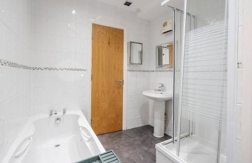 VICHY - Temple Court Superb apartment in City Center - Foto 32