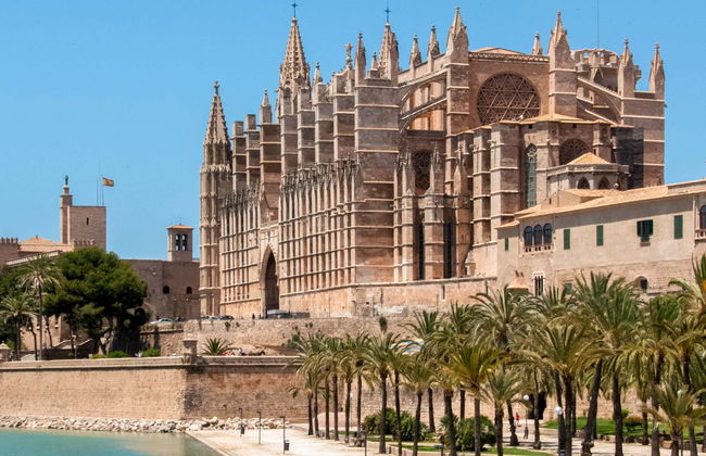 Autobús turístico de Palma de Mallorca - Foto 1