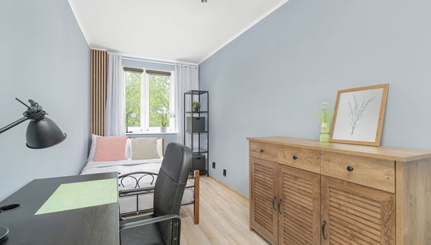 Poznan Apartment With 2 Desks by Renters - Foto 3, Habitación