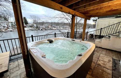 Cozy Cabin on the Lake w/ HotTub - Foto 28