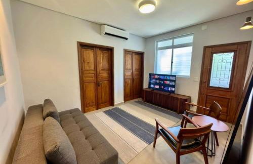 Rustic House with Large Garage - Close to the Beach - Foto 37