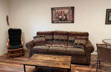 Wonky Donkey Den 30 mi to Yosemite Arch Entrance - Foto 13