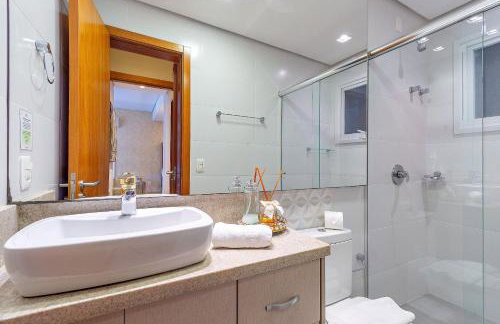 Apto Impecável com piscina aquecida e jacuzzi - Foto 13