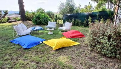 16th Century Townhouse, Large Garden Near Lake, Tuscany and Umbria - Sleeps 18 - Foto 3
