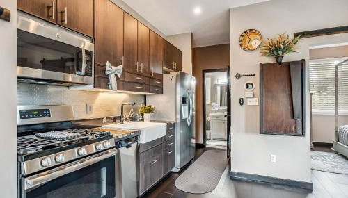 Treehouse 1BR with Hot Tub home - Foto 3