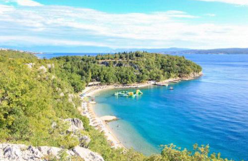 Family and pet friendly apartment Frankopan Croatia - Photo 38