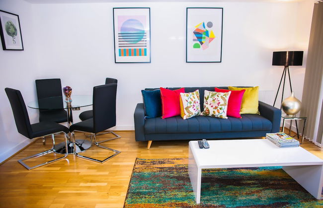 Superior 2 bedroom Apartments - Photo 16