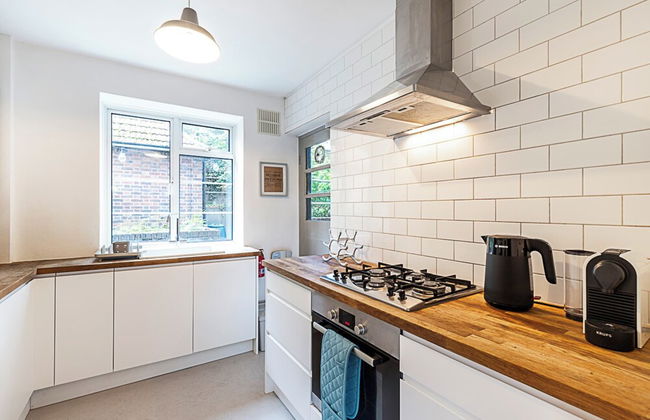 1930's Period Property in Leafy Suburb - Foto 11