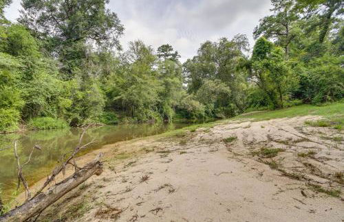 Waterfront Loranger Cottage Hot Tub, Deck and Grill - Foto 26