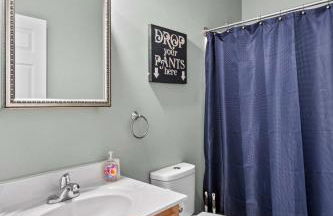 Castaway Cove -Lake Norman Waterfront Home with Private Dock - Foto 24