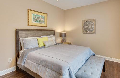 Waterfront Lake Hartwell Retreat with Indoor Hot Tub - Foto 17