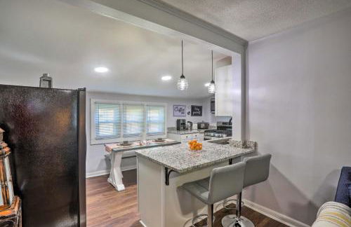 Lorain Lake Cottage Less Than 1 Mi to Lake Erie Fun! - Foto 7