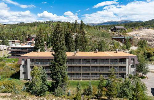 Ski Town Hideaway | Fireplace + Walk to Downtown - Foto 36