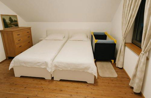 Haus am Pledlberg in Winzer bei Passau & Deggendorf & Österreich & Grenze für Arbeit Freizeit und Natur - Foto 10