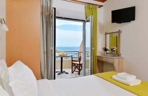 Pharos Rooms - Foto 8