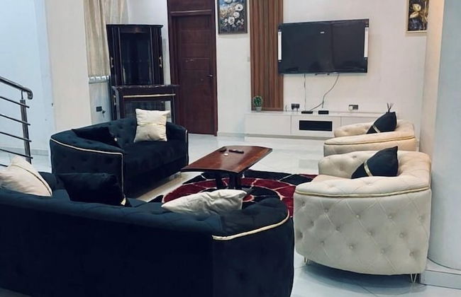 Nanani Luxury Villa - Kumasi - Foto 17