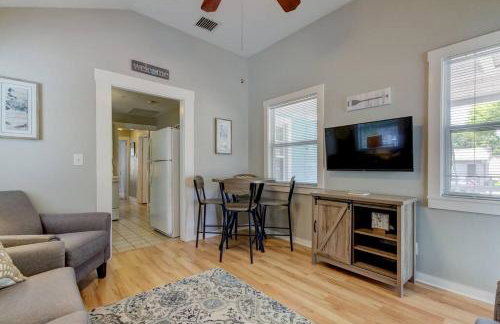 Rare- Downtown 2 bedroom! Family friendly! - Photo 28