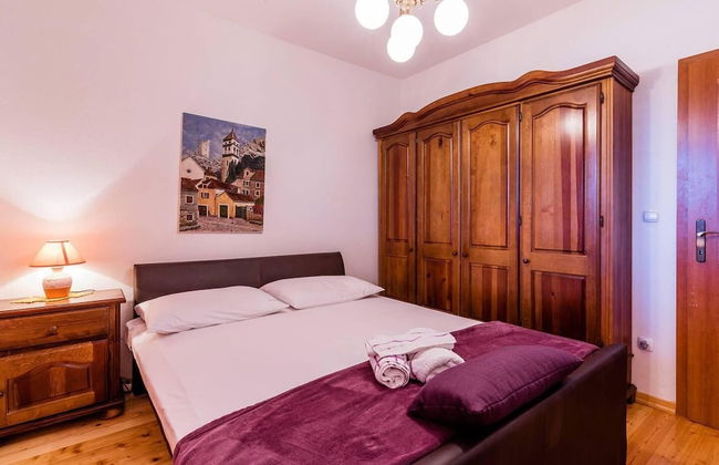 Villa Belezza Sleeps 8 With Pool - Foto 8