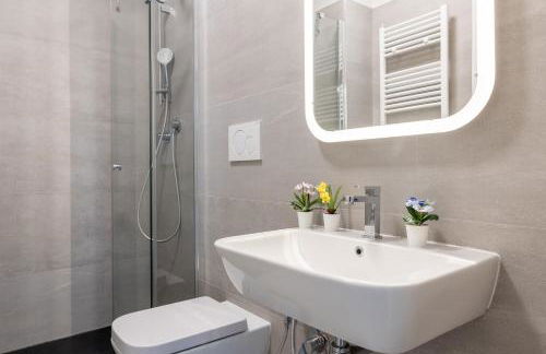 GuestHost -Seaside Studio with Swimming Pool and Parking - Foto 17