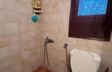 Traditional Wooden Apartment - Photo 30