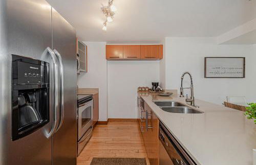 Lovely condo with city & ocean views. Sleep up to 6 people! - Foto 14