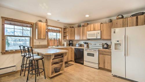 Inviting Townhome 30 Mi to Yellowstone NP! - Foto 2