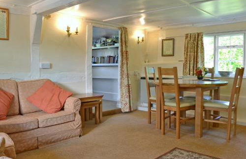 October Cottage - Photo 4