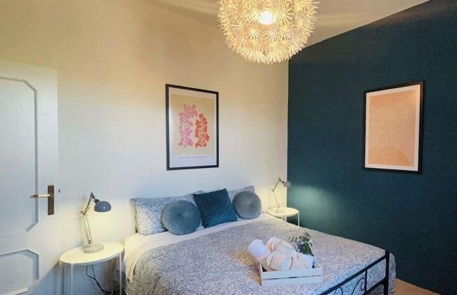 Ettore 3-bed Villa - Sleeps 6, Garden & Parking - Foto 3