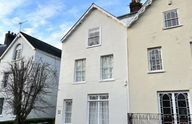 Queens Terrace Apartments - Foto 15