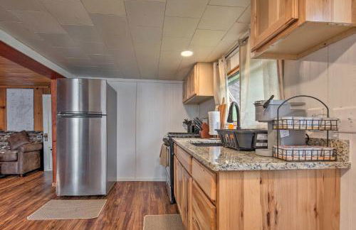 Lakefront Minocqua Cabin with Dock and Fire Pit! - Foto 11