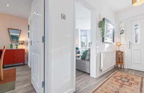 #82 Stylish Shirley Home - Sleeps 8 - NEC Solihull BHX - " Perfect for Contractors and Families - Free Parking" - Foto 41