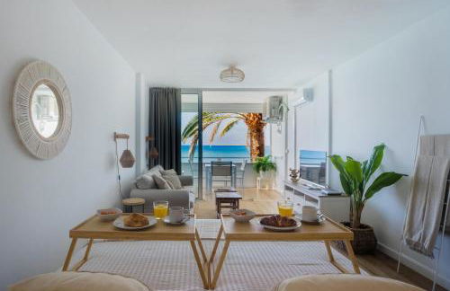 Sobre el mar con vistas a las Dunas de Maspalomas - Foto 4