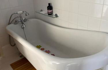 Herne Bay Central - 2 minutes from beach apartment - Foto 5