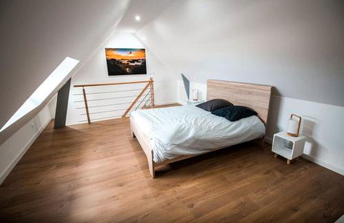 APPART-DUPLEX VUE MER PANORAMIQUE BALCON & PISCINE proche commerce - Photo 11